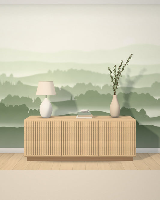 Visualisation : papier peint panoramique Brume sauge, collines brumeuses en dégradé de verts sauge, posé sur un mur entier